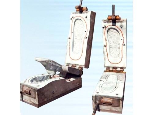 Moule à PVC pour semelles